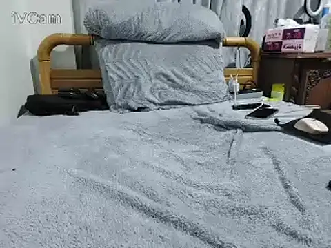 yazinyazin1 online show from January 11, 2026, 3:17 pm