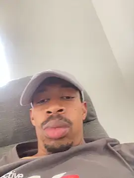 Snapshot of fitsexyman chatting on September 14, 2025, 11:53 am fitsexyman online show from September 14, 2025, 11:53 am