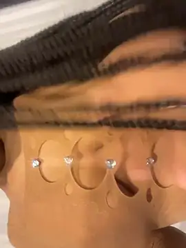 Idonotcherishu online show from November 17, 2025, 10:21 am