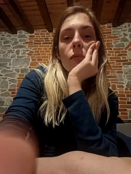 Snapshot of SexyAlya chatting on October 7, 2025, 8:39 pm SexyAlya online show from October 7, 2025, 8:39 pm