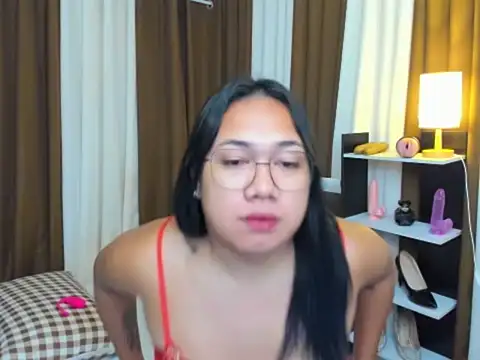 TsUncutKaren online show from September 29, 2025, 5:07 pm