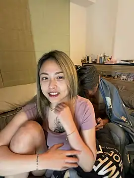 tw feibaby online show from April 14, 2026, 2:23 pm