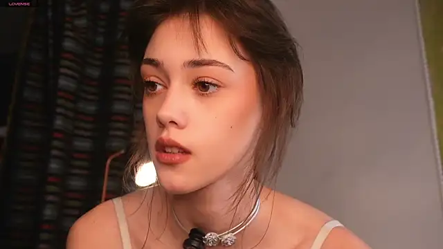 ttragedienne online show from October 30, 2025, 1:45 pm