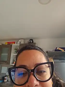 Nicoleefaith  online show from April 1, 2026, 1:41 pm