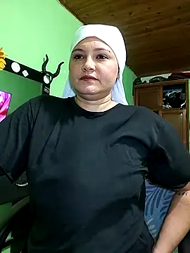 zulaija masih online show from September 26, 2025, 1:42 am