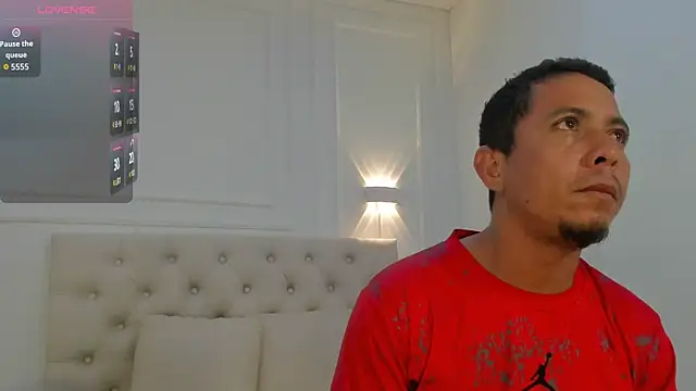 Snapshot of charlotte_dante212 chatting on March 29, 2026, 4:12 am charlotte dante212 online show from March 29, 2026, 4:12 am