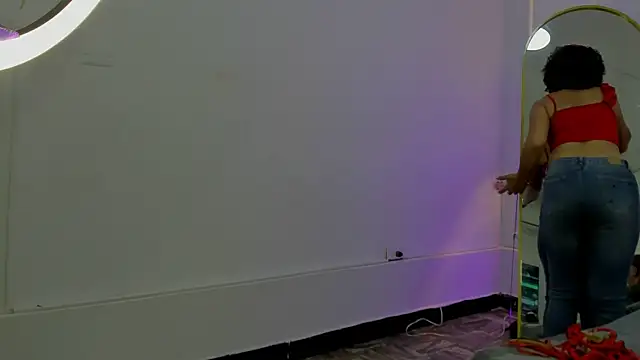 Snapshot of charlotte_dante212 chatting on April 12, 2026, 3:44 am charlotte dante212 online show from April 12, 2026, 3:44 am