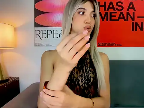 CassieSommereux online show from February 20, 2026, 7:47 pm