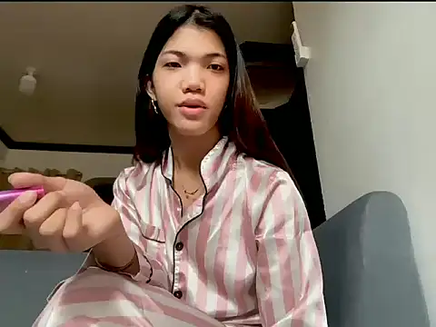 CassieSommereux online show from March 1, 2026, 3:52 am