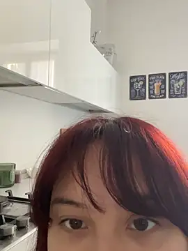 YumiLux online show from March 20, 2026, 9:14 am