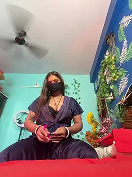 Snapshot of V-Hot-Sweti chatting on February 17, 2026, 9:17 am V-Hot-Sweti online show from February 17, 2026, 9:17 am