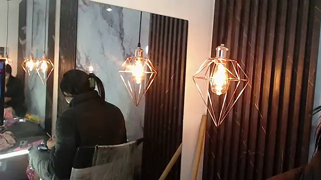 CamelyHott online show from March 13, 2026, 2:29 am