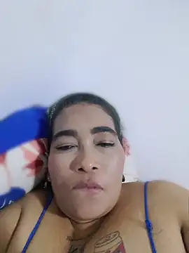 yunkeyc online show from May 22, 2026, 1:57 am