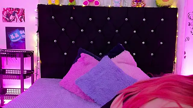 lizz bela1 online show from October 17, 2025, 10:45 pm