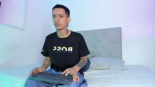 twinkDuohot online show from February 14, 2026, 12:18 am