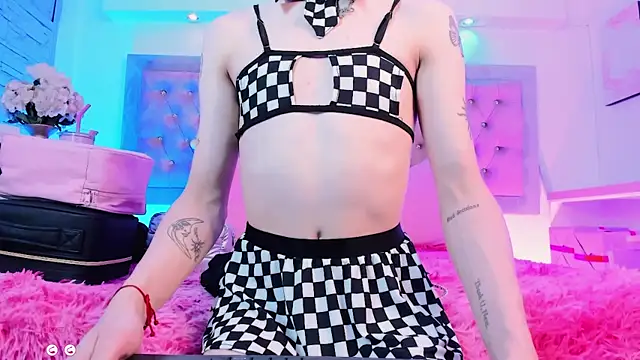 ArianaSantana online show from January 14, 2026, 1:17 pm