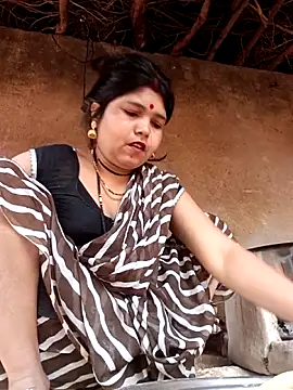 Rashili jaan online show from February 11, 2026, 3:11 am