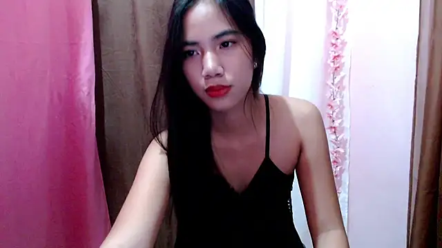 Shy SexyLady online show from October 8, 2025, 5:05 am