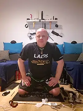 Sklave-Sille online show from February 2, 2026, 6:06 pm