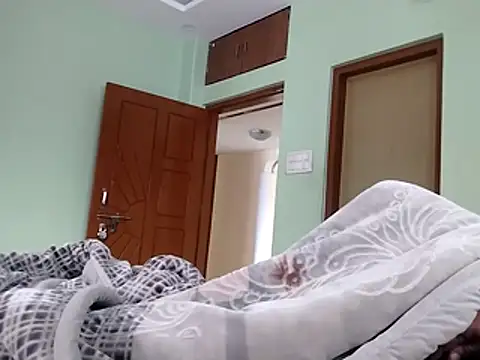 NehaQn online show from March 3, 2026, 7:25 am