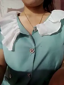 LucyyLy online show from October 14, 2025, 2:12 am