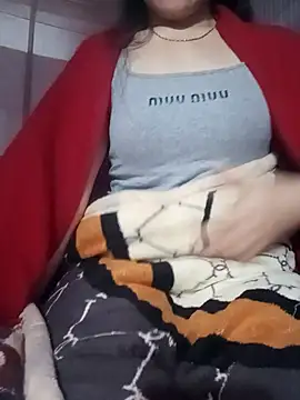 LucyyLy online show from January 9, 2026, 12:02 am