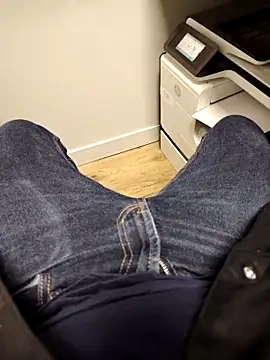 Alberto2840 online show from October 30, 2025, 3:13 pm