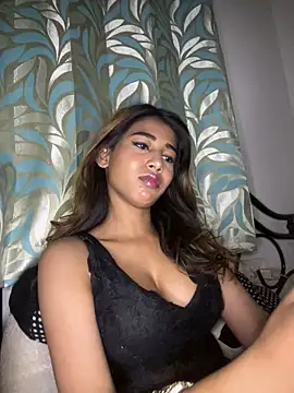 STRIP GLOW online show from February 20, 2026, 9:26 pm