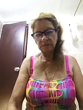 MaryLunne online show from March 22, 2026, 12:19 pm