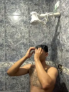 condenovin online show from October 7, 2025, 9:56 pm