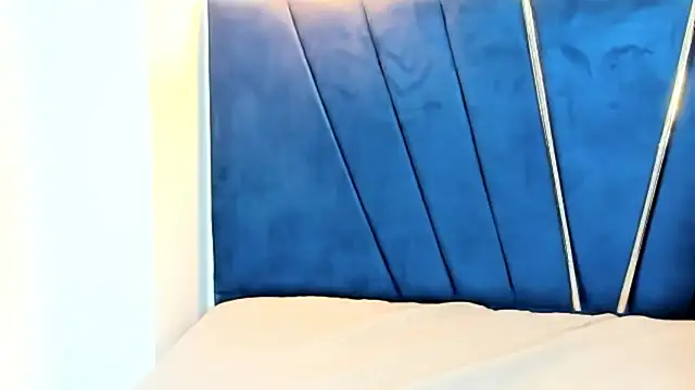 Snapshot of zeusapollofuck chatting on September 18, 2025, 9:06 pm zeusapollofuck online show from September 18, 2025, 9:06 pm