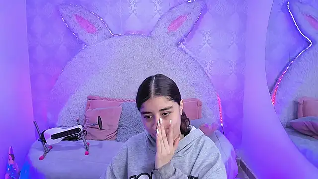 Gaby louse online show from April 11, 2026, 7:18 pm