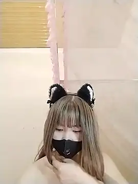 Helen69x online show from April 6, 2026, 4:10 am