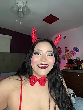 MyHoneyFrida online show from October 28, 2025, 4:38 am