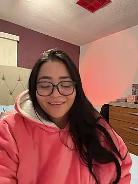 MyHoneyFrida online show from January 13, 2026, 6:29 am