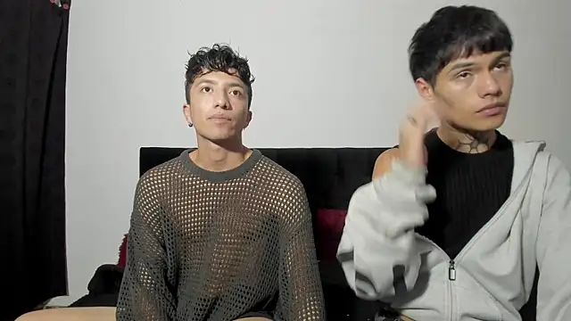 mhatias  online show from October 28, 2025, 2:37 am