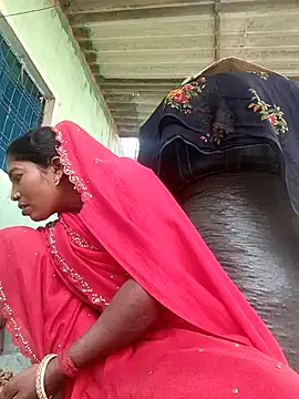 Jivika Jaiswal online show from October 17, 2025, 2:04 am