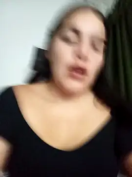 chloe 90 online show from October 11, 2025, 11:47 pm