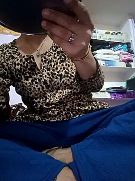 Snapshot of Sexy_Musakan22 chatting on November 8, 2025, 6:13 am Sexy Musakan22 online show from November 8, 2025, 6:13 am