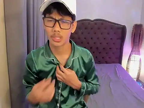 fucking hot2 online show from January 15, 2026, 2:49 am