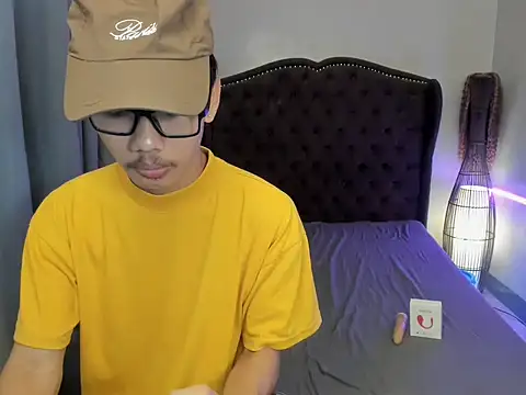 fucking hot2 online show from January 18, 2026, 2:59 am