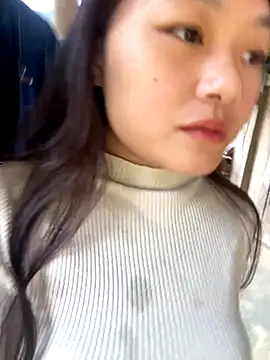 mai-xinh online show from November 2, 2025, 7:00 am