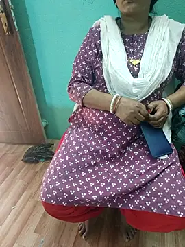 desi boudi87 online show from April 13, 2026, 10:43 am