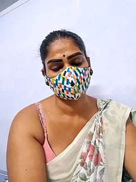 sherlin24 online show from October 12, 2025, 4:17 pm