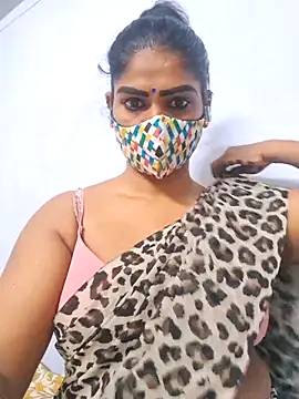 sherlin24 online show from October 17, 2025, 4:42 pm