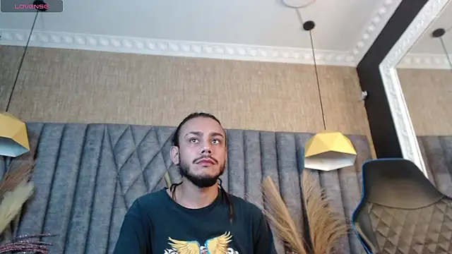 Boss Domiinator online show from October 1, 2025, 3:12 am