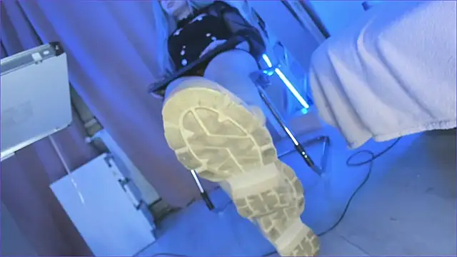 Snapshot of CruelSiren chatting on September 21, 2025, 7:48 pm CruelSiren online show from September 21, 2025, 7:48 pm