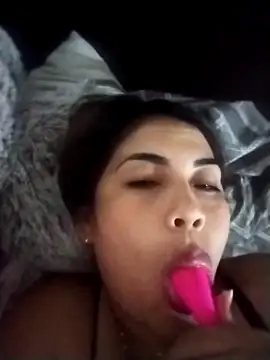 Camila latina 0 online show from March 14, 2026, 5:02 am