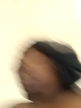 Snapshot of CREAMYASSNAEE chatting on October 5, 2025, 1:31 pm CREAMYASSNAEE online show from October 5, 2025, 1:31 pm