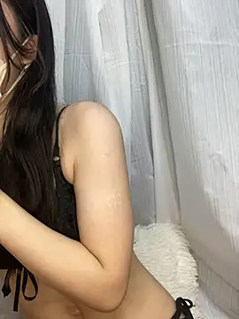 Snapshot of Yuki_chan_2 chatting on April 13, 2026, 11:59 am Yuki chan 2 online show from April 13, 2026, 11:59 am